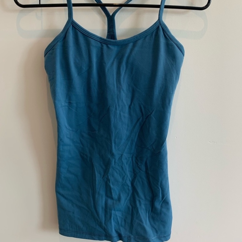 Lululemon tank